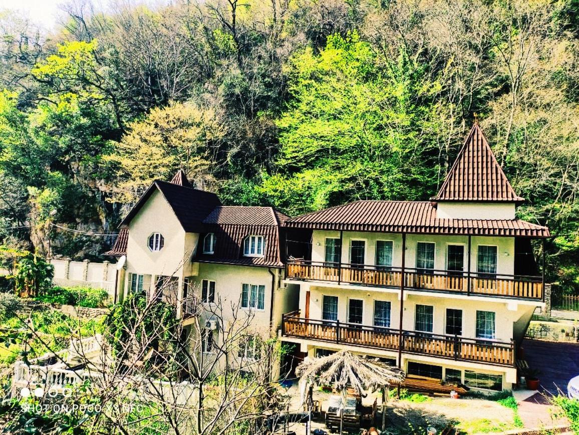 Guest House Chalet Agave Gagra Exteriör bild